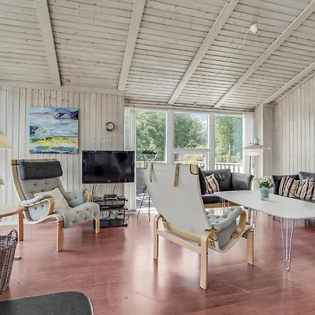 Stunning In Sydals With Sauna Vakantiehuis *